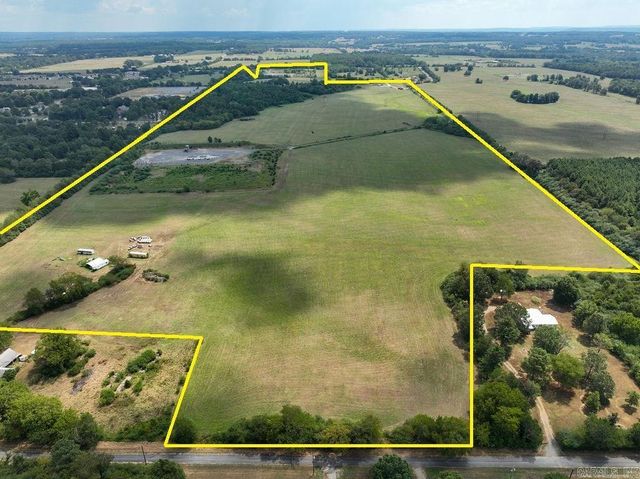 410 Locust St, Quitman, AR 72131