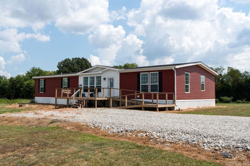 410 Locust St, Quitman, AR 72131
