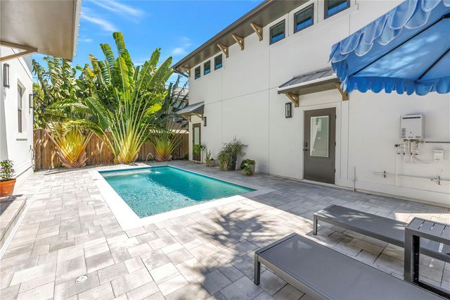 770 21ST AVENUE N, St Petersburg, FL 33704