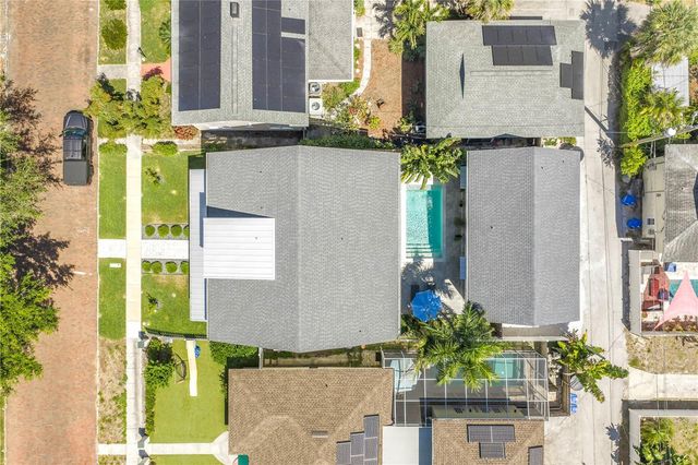 770 21ST AVENUE N, St Petersburg, FL 33704