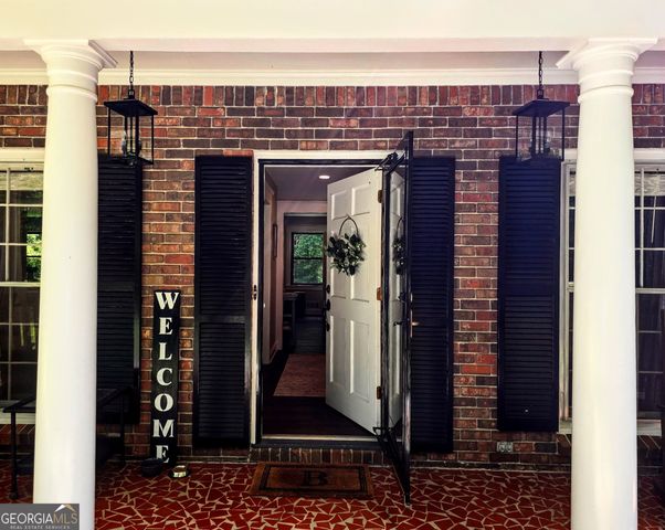 2571 Victory Drive, Douglasville, GA 30135