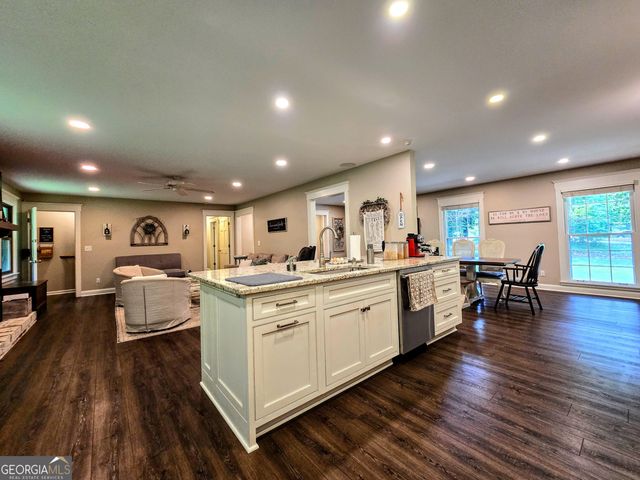 2571 Victory Drive, Douglasville, GA 30135