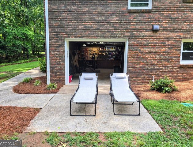 2571 Victory Drive, Douglasville, GA 30135