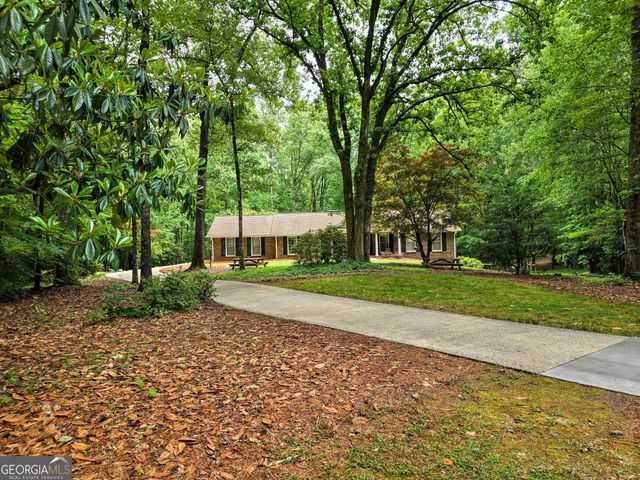 2571 Victory Drive, Douglasville, GA 30135