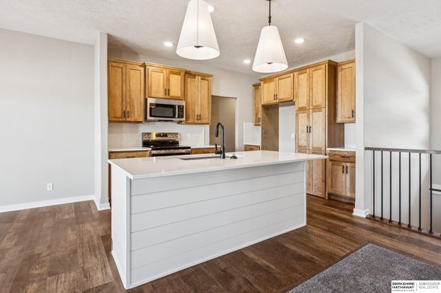 11015 N 159th Avenue, Bennington, NE 68007