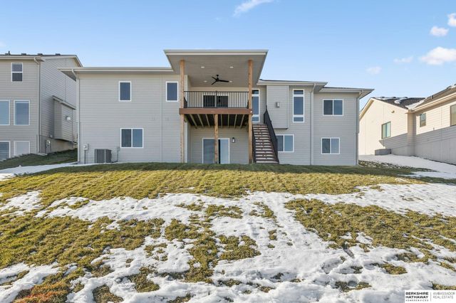 11015 N 159th Avenue, Bennington, NE 68007