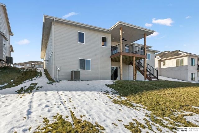 11015 N 159th Avenue, Bennington, NE 68007