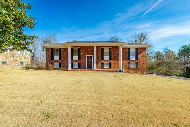 80 W Highland Drive, Ringgold, GA 30736