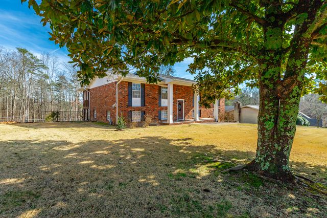 80 W Highland Drive, Ringgold, GA 30736