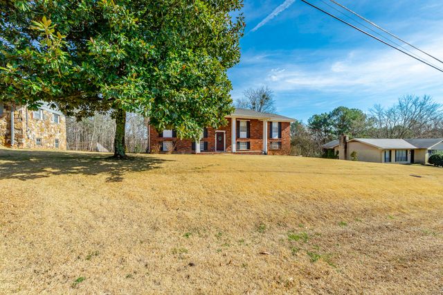 80 W Highland Drive, Ringgold, GA 30736