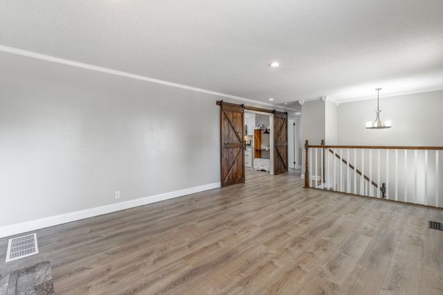 80 W Highland Drive, Ringgold, GA 30736