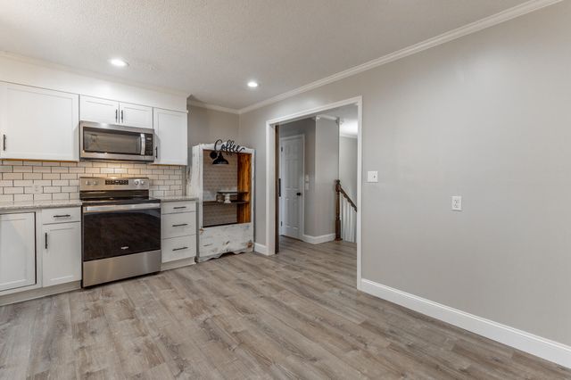 80 W Highland Drive, Ringgold, GA 30736