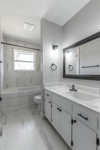 80 W Highland Drive, Ringgold, GA 30736