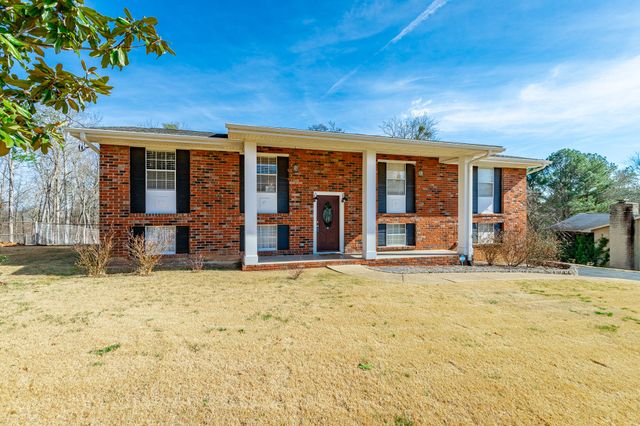 80 W Highland Drive, Ringgold, GA 30736