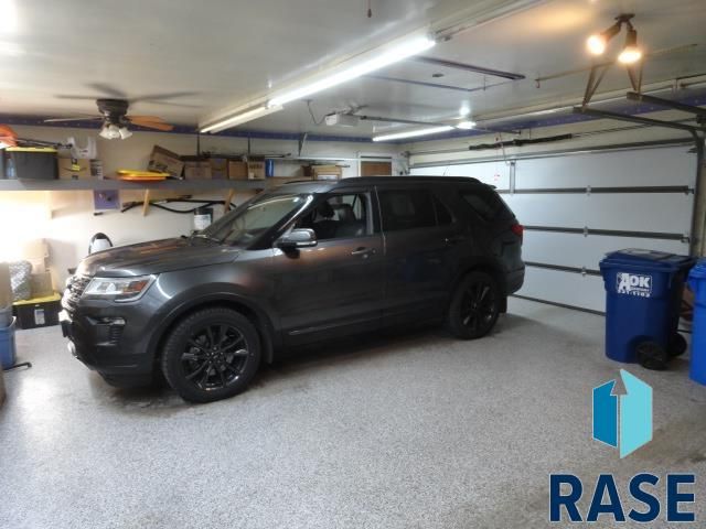 4905 S Holbrook Ave Avenue, Sioux Falls, SD 57106