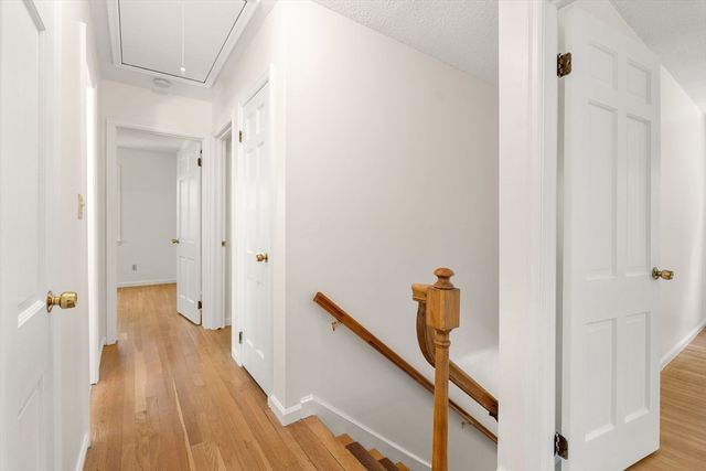 7 Hidden Ledge, Manchester, MA 01944