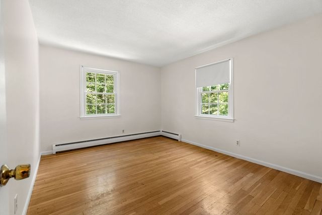 7 Hidden Ledge, Manchester, MA 01944