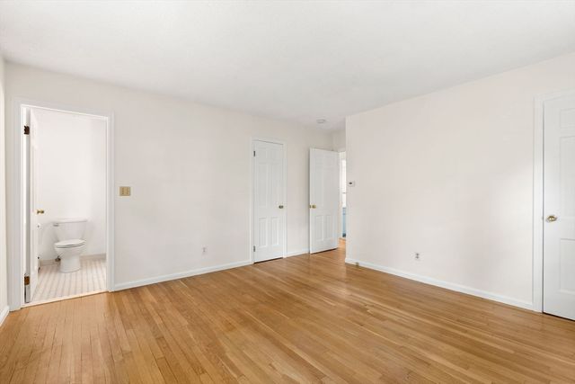 7 Hidden Ledge, Manchester, MA 01944