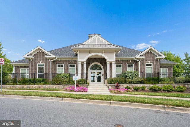 14301 BYRNE PARK DR, Clarksburg, MD 20871