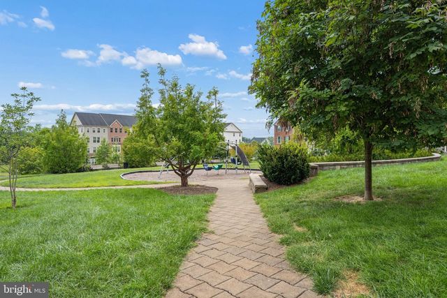 14301 BYRNE PARK DR, Clarksburg, MD 20871