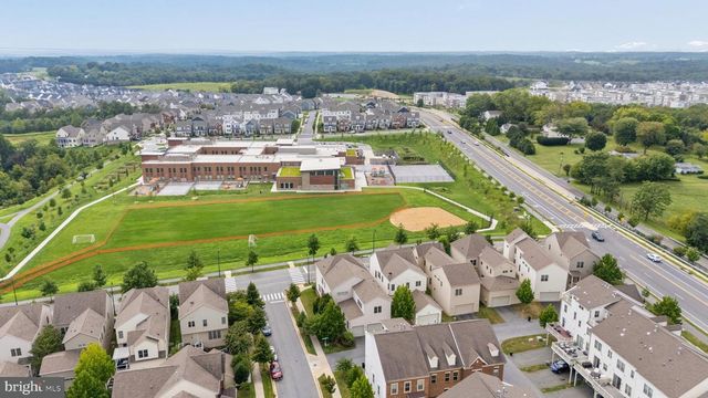 14301 BYRNE PARK DR, Clarksburg, MD 20871