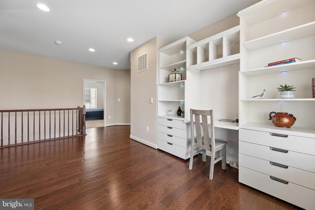 14301 BYRNE PARK DR, Clarksburg, MD 20871