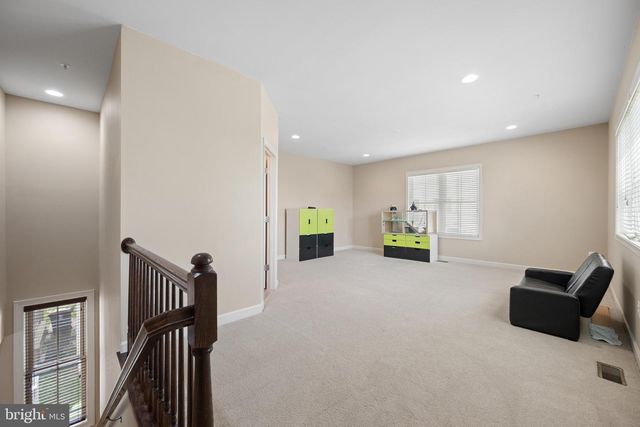 14301 BYRNE PARK DR, Clarksburg, MD 20871
