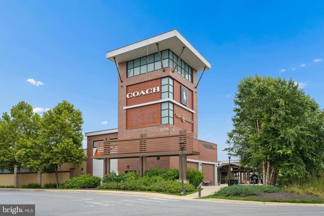 14301 BYRNE PARK DR, Clarksburg, MD 20871