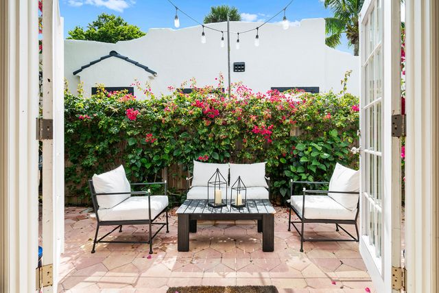520 28TH Street, West Palm Beach, FL 33407