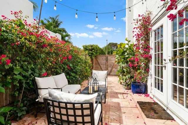 520 28TH Street, West Palm Beach, FL 33407