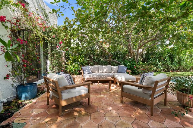 520 28TH Street, West Palm Beach, FL 33407