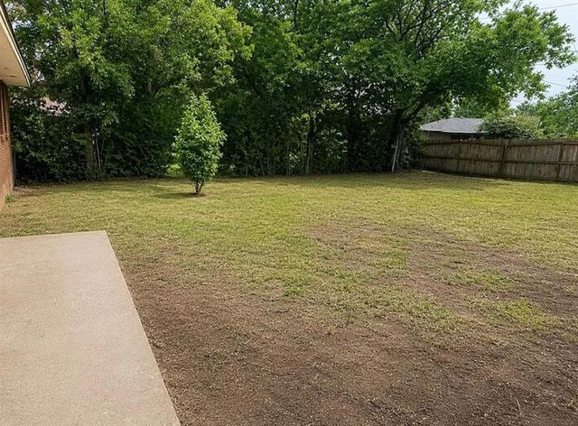 124 E Pratt Drive, Midwest City, OK 73110