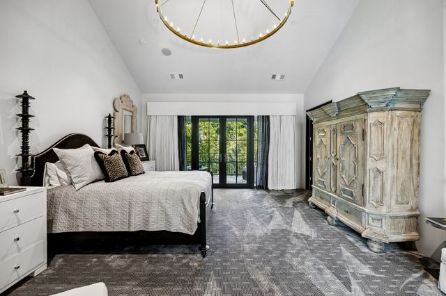 6107 Northwood Road, Dallas, TX 75225