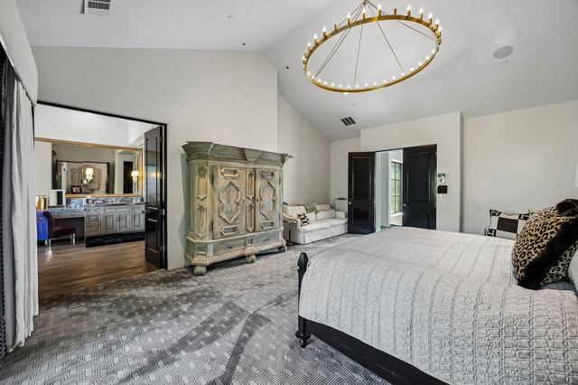 6107 Northwood Road, Dallas, TX 75225