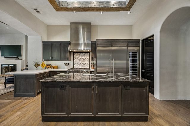 6107 Northwood Road, Dallas, TX 75225