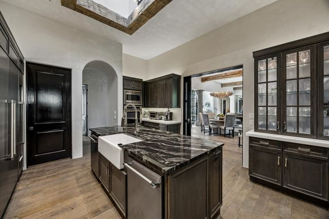 6107 Northwood Road, Dallas, TX 75225
