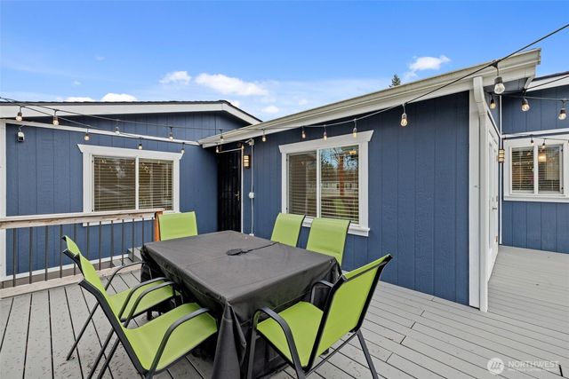 12601 NE 197th Street, Bothell, WA 98011