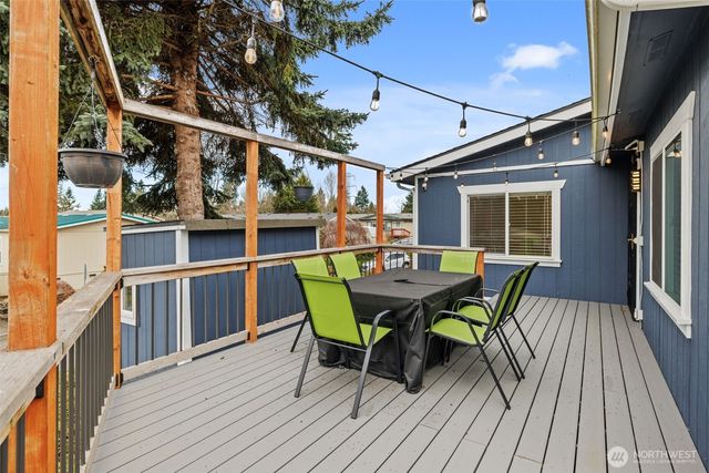12601 NE 197th Street, Bothell, WA 98011
