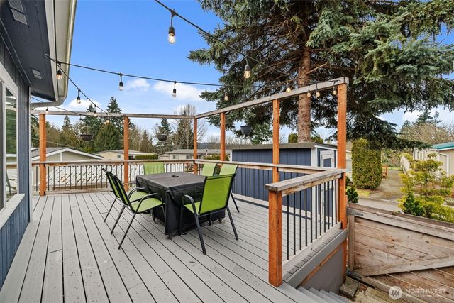 12601 NE 197th Street, Bothell, WA 98011