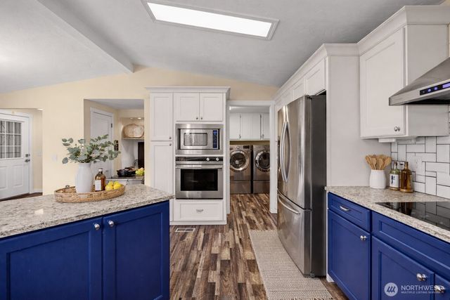 12601 NE 197th Street, Bothell, WA 98011