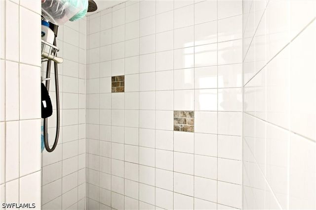 4225 16th ST NE, Naples, FL 34120