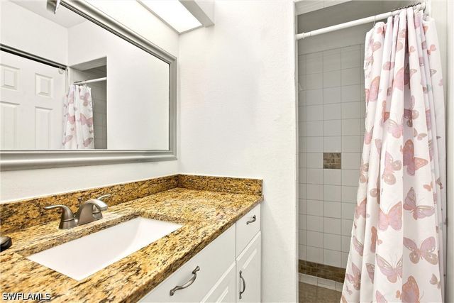 4225 16th ST NE, Naples, FL 34120