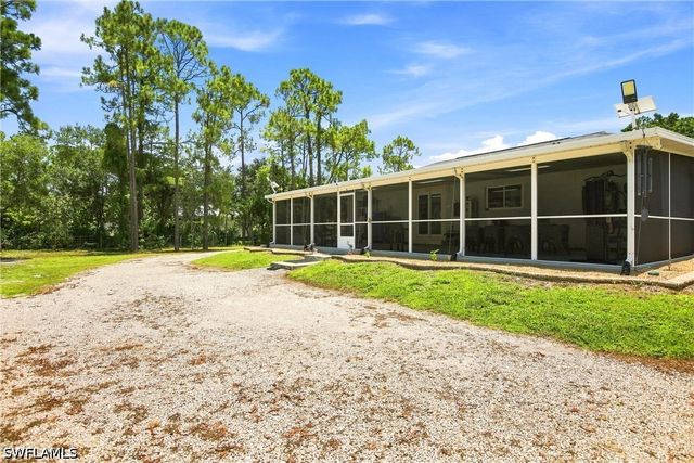 4225 16th ST NE, Naples, FL 34120