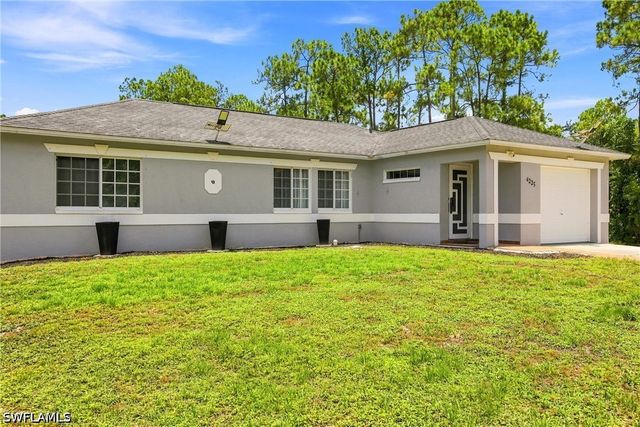 4225 16th ST NE, Naples, FL 34120
