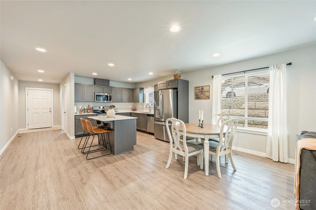 2205 SE Marlette Road, East Wenatchee, WA 98802