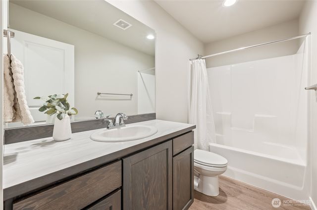 2205 SE Marlette Road, East Wenatchee, WA 98802