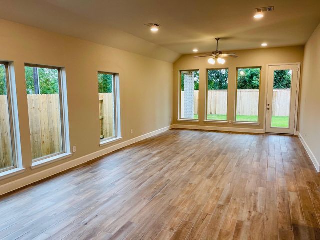 19119 Friesian Stallion Lane, Tomball, TX 77377