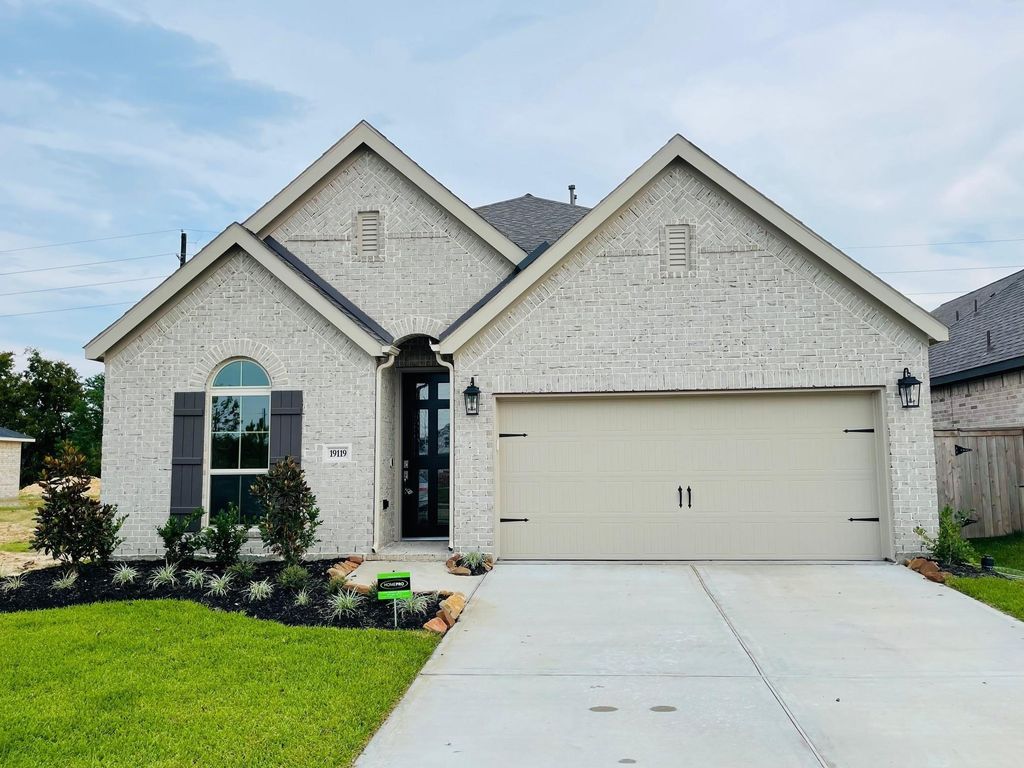 19119 Friesian Stallion Lane, Tomball, TX 77377