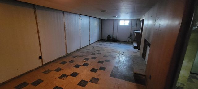 301 21st Avenue N, Fargo, ND 58102