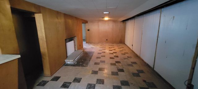 301 21st Avenue N, Fargo, ND 58102